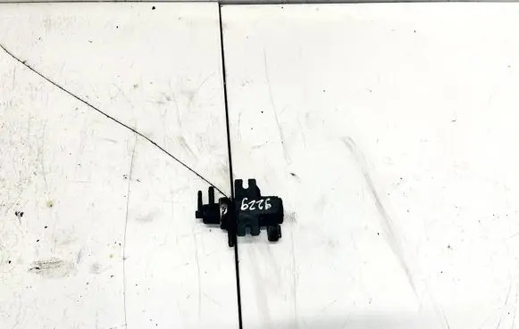 Audi A4 S4 B5 8D Turbo solenoid valve