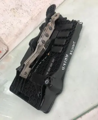Seat Arona Battery tray 398296530