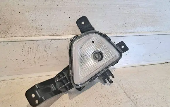 Hyundai i20 (GB IB) Front fog light 92207G40