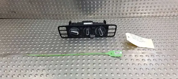 Volkswagen Up Climate control unit 1S0820045N
