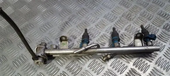 Fuel main line pipe