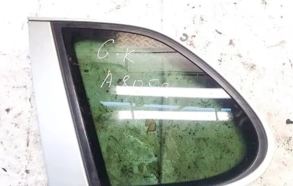 Porsche Cayenne (9PA) Rear side window