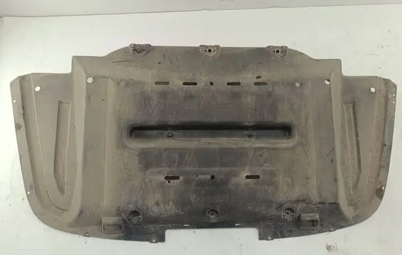 Volkswagen PASSAT B7 Fuel tank bottom protection 3AA201974