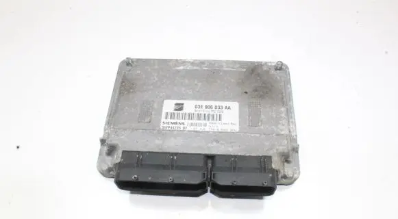 Seat Ibiza III (6L) Engine control unit/module 03E906033AA 5WP44225