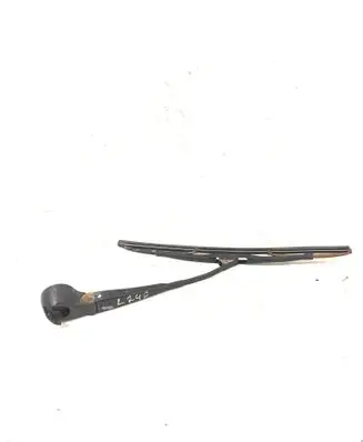 Volkswagen Golf V Rear wiper blade arm
