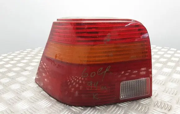Volkswagen Golf IV Rear/tail lights 1J6945095R