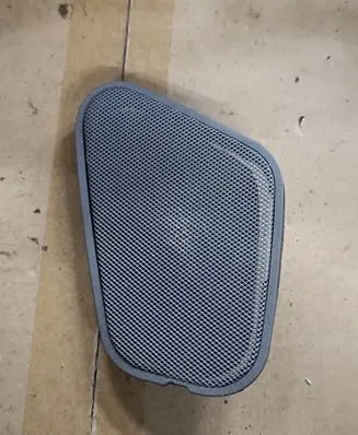 BMW 7 E32 Side speaker trim/cover 