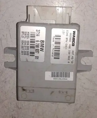BMW 5 F10 F11 Air suspension control unit module (rear) 6798937 004002000 004007001