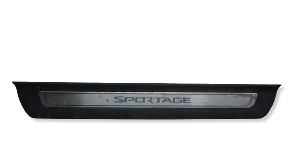 KIA Sportage Front sill trim cover 85884F1500