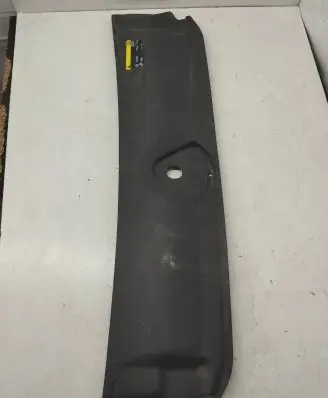 Audi A4 S4 B9 Radiator trim 8W0807081