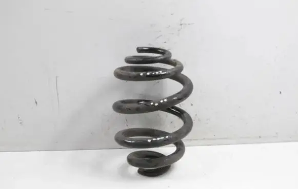 Volkswagen Transporter - Caravelle T1 Rear coil spring