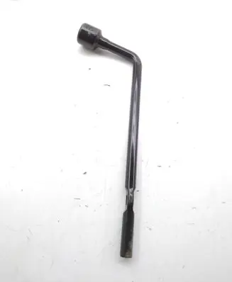 KIA Sportage Wheel nut wrench 