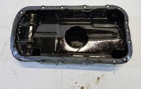 Mitsubishi Lancer VIII Oil sump 