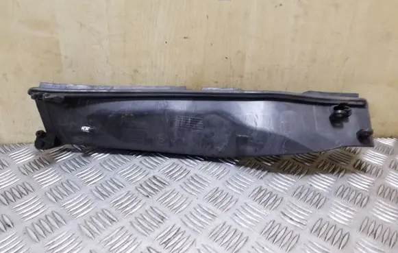 BMW 3 E90 E91 Wiper trim 64316925973 6925973