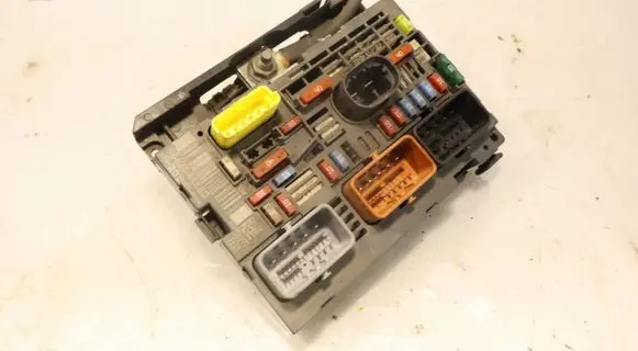 Citroen C4 I Picasso Fuse box set