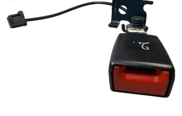 Opel Ampera Rear seatbelt buckle 22813695