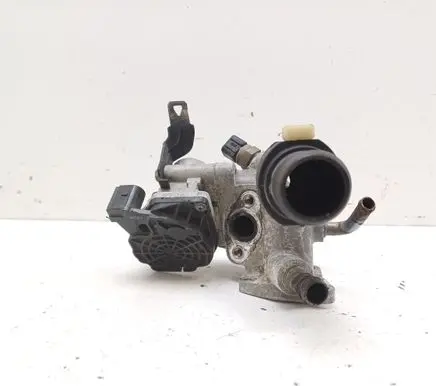 KIA Optima EGR valve 284122E620 284002E610