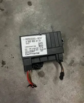 Mercedes-Benz Sprinter W906 Fuel injection pump control unit/module A0009003101 A0009014000