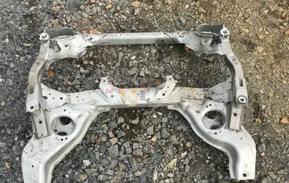 BMW 1 E81 E87 Front subframe