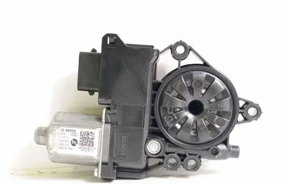 KIA EV6 Front door window regulator motor 82450CV010
