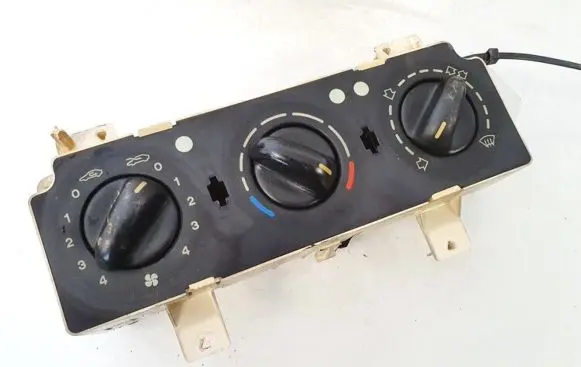Citroen Xsara Climate control unit 10621263f