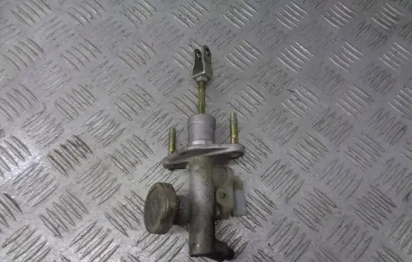 Nissan Primera Clutch release bearing slave cylinder 