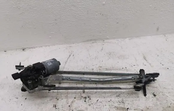 Ford Mondeo MK IV Front wiper linkage 