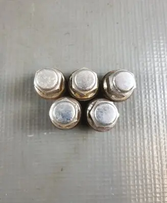 Toyota Avensis T270 Nuts/bolts 