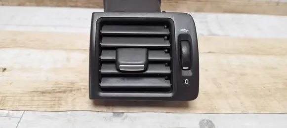 Volvo V50 Dashboard side air vent grill/cover trim 506001