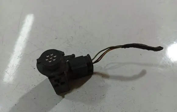 BMW 3 E90 E91 Outside/exterior temperature sensor 913660701
