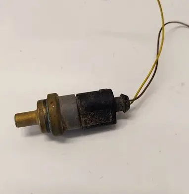 Volkswagen Golf IV Outside/exterior temperature sensor 1J0973702