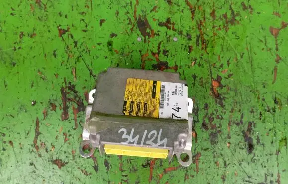 Toyota Yaris Airbag control unit/module 891700D070