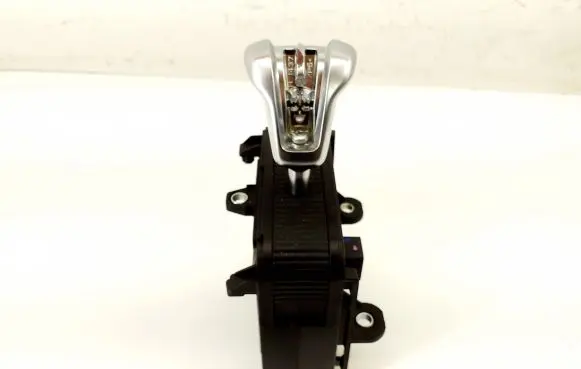 Citroen C4 I Gear shifter/selector 9675287780