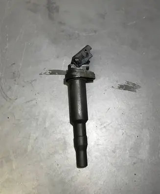 High voltage ignition coil