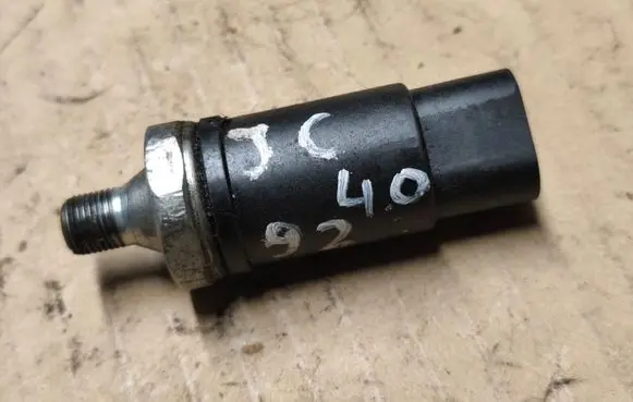 Jeep Cherokee XJ Oil pressure sensor 