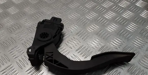 Clutch pedal