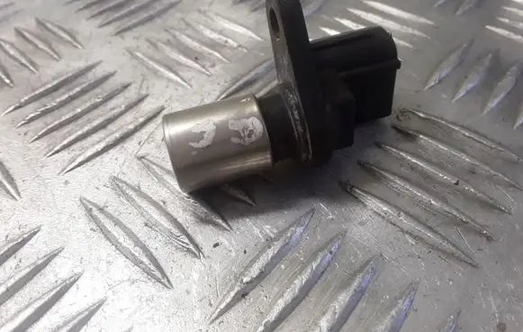 Toyota Avensis T250 Crankshaft position sensor 9091905012 0296000251