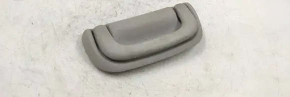 Chrysler Voyager Front interior roof grab handle v76180