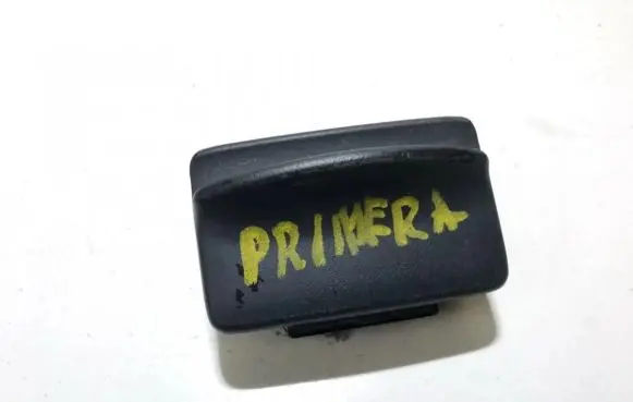 Nissan Primera Car ashtray 1406