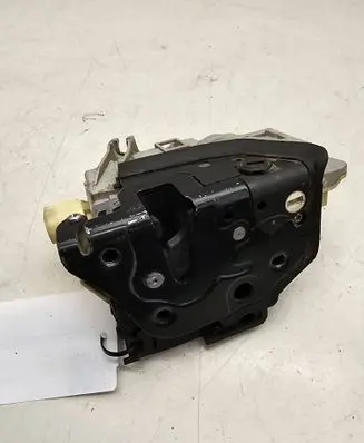 Audi Q7 4L Rear door lock 3C4839016A
