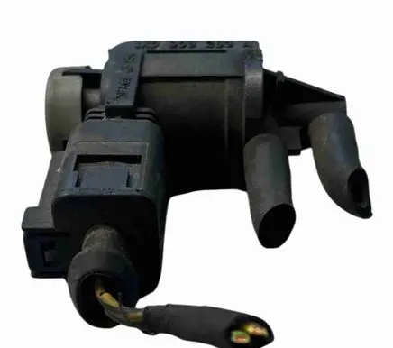 Volkswagen Golf VI Turbo solenoid valve 1K0906283A