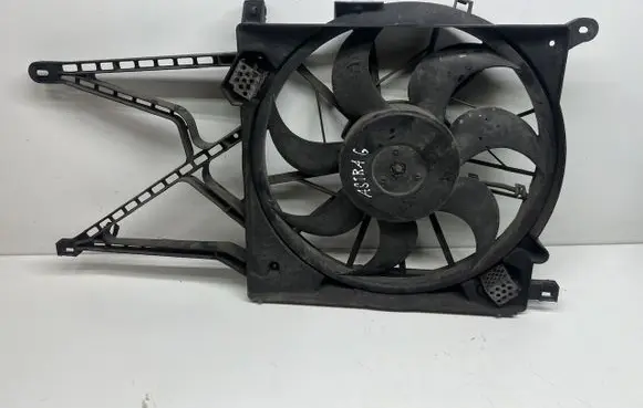Opel Astra G Electric radiator cooling fan 0130303886