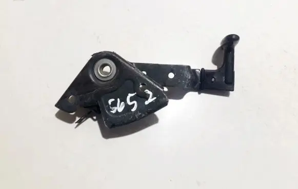 Engine bonnet (hood) release handle
