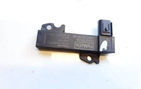 Ford C-MAX II Antenna control unit AM2T15K603GB