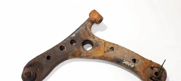 Toyota Avensis Verso Front lower control arm/wishbone