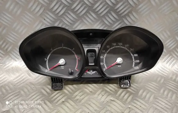 Ford Fiesta Speedometer (instrument cluster) 8A6T10849CP