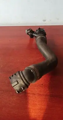BMW 5 E60 E61 Engine coolant pipe/hose 7789723