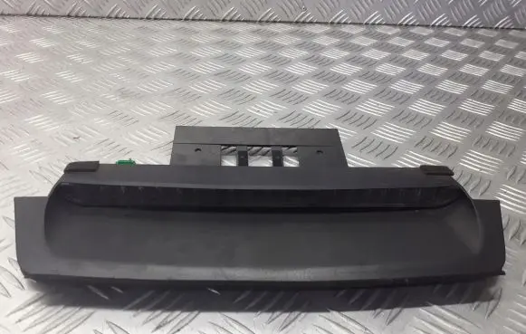 Volvo S80 Third/center stoplight 148316