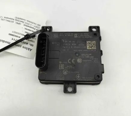 Opel Astra L Blind spot module 9844452180
