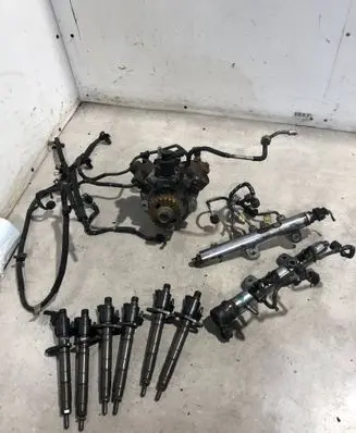 Land Rover Range Rover Sport L494 Fuel injection system set 9X2Q9K546DB 0445116013 EQ9GDCK5Q9D280AB